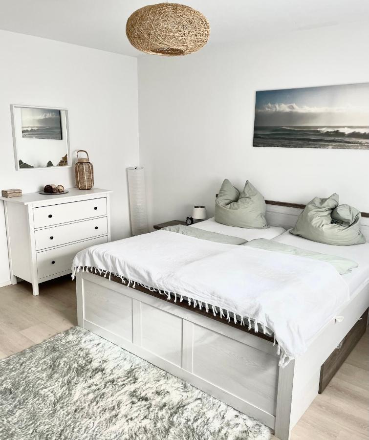 Ferienwohnung Lauer Ellerstadt Ngoại thất bức ảnh