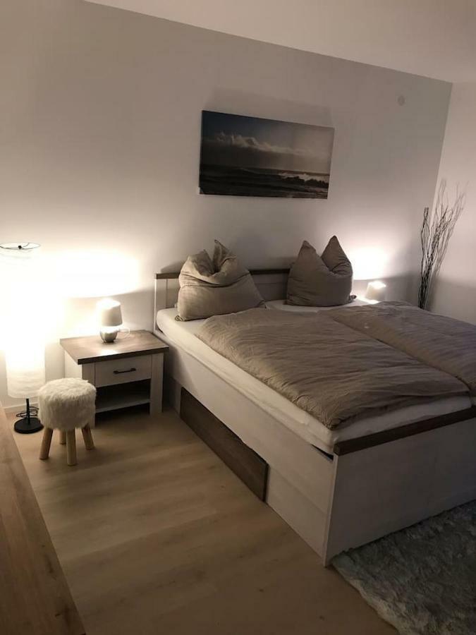 Ferienwohnung Lauer Ellerstadt Ngoại thất bức ảnh